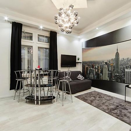 Garibaldi Apartment Budapesta Exterior foto